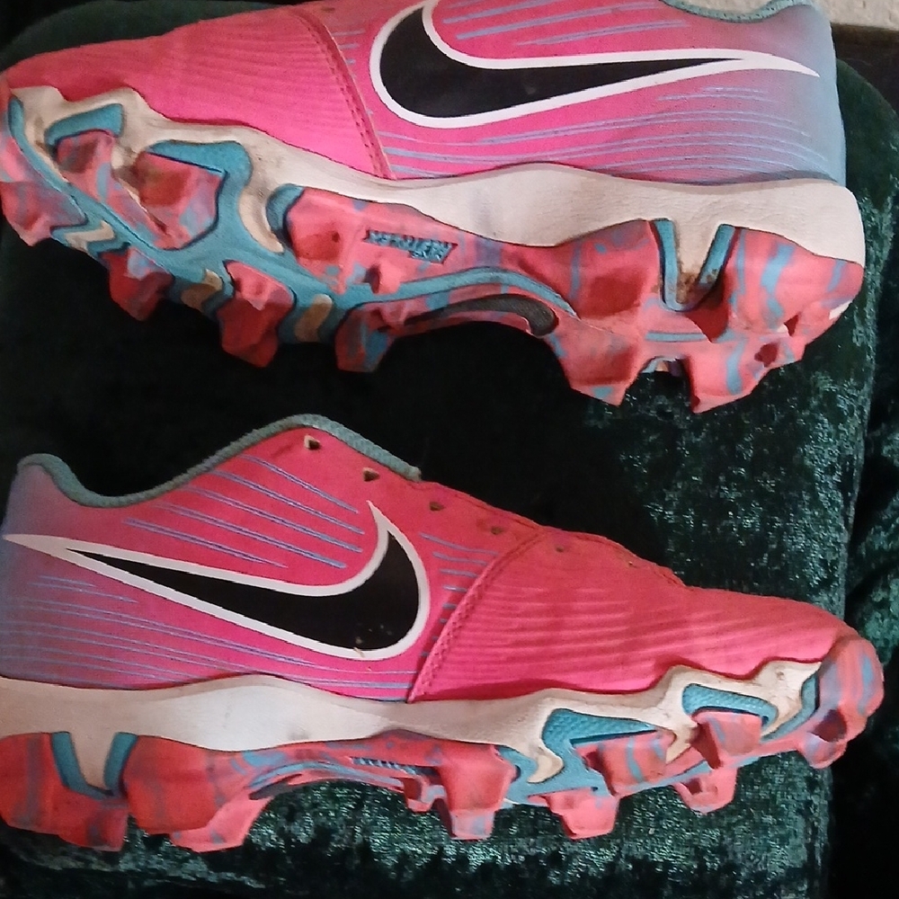 Nike Vibrant Pink and Blue Cleats - Picture 2 of 3